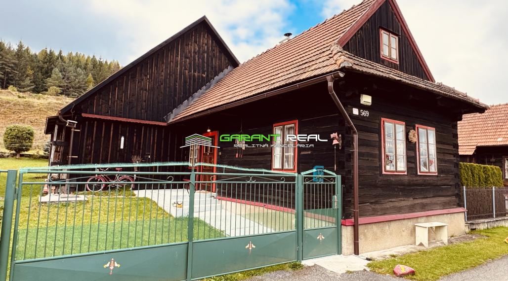 GARANT REAL - predaj chalupa, drevenica,134 m2 úžitková plocha, na pozemku 446 m2, Liptovský Mikuláš,,Važec, ul. Vyšná