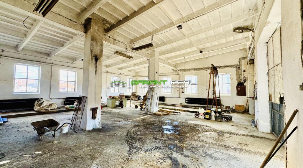 GARANT REAL predaj 4 veľkometrážne garáže,3 x 64 m2 a 148 m2, s pozemkom 882 m2, Veľký Šariš