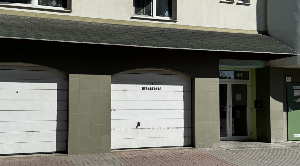GARANT REAL - prenájom garáž 22 m2, Prešov, sídlisko Sekčov, Sibírska ulica