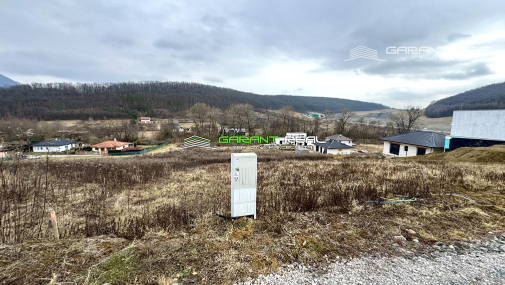 GARANT REAL - predaj stavebný pozemok 1063 m2, Veľký Šariš, Kanaš