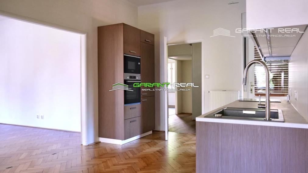 GARANT REAL - prenájom prízemie v rodinnom dome 140 m2, 4 izby + príslušenstvo, Košice - Juh, Rázusova ulica