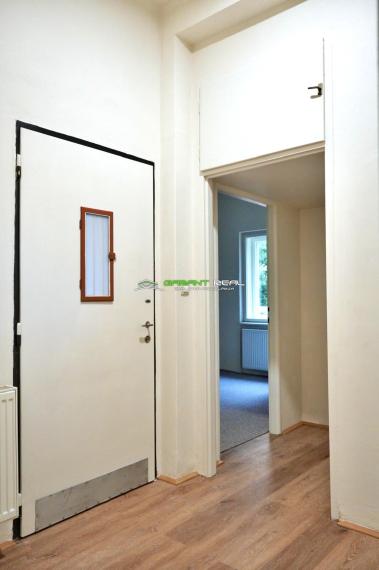 GARANT REAL - prenájom prízemie v rodinnom dome 140 m2, 4 izby + príslušenstvo, Košice - Juh, Rázusova ulica