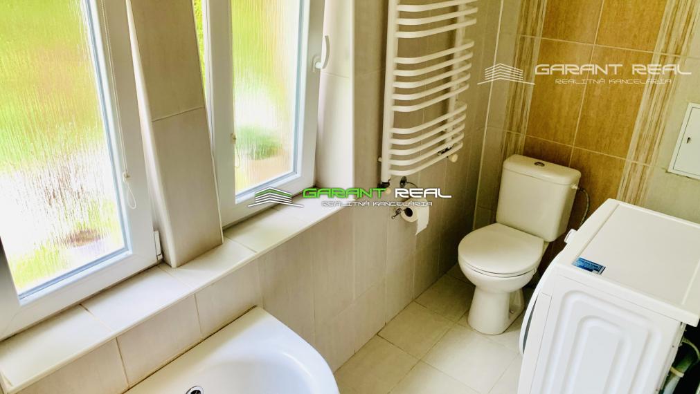 GARANT REAL - predaj 3-izbový byt 56 m2, s balkónom, po čiastočnej rekonštrukcii, Prešov, Sídlisko duklianskych hrdinov