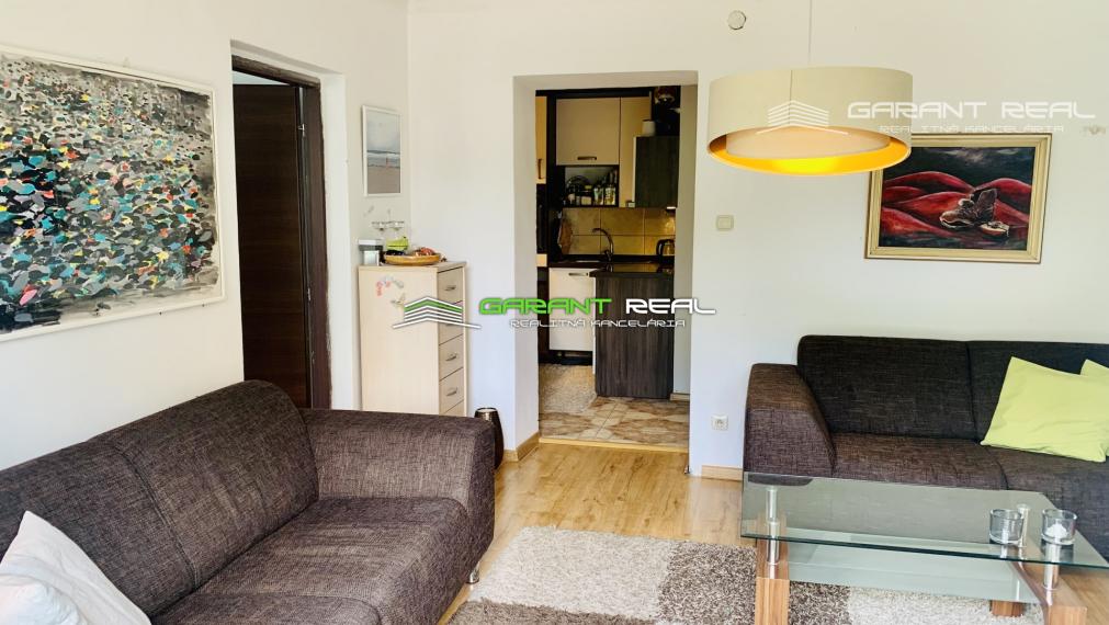 GARANT REAL - predaj 3-izbový byt 56 m2, s balkónom, po čiastočnej rekonštrukcii, Prešov, Sídlisko duklianskych hrdinov
