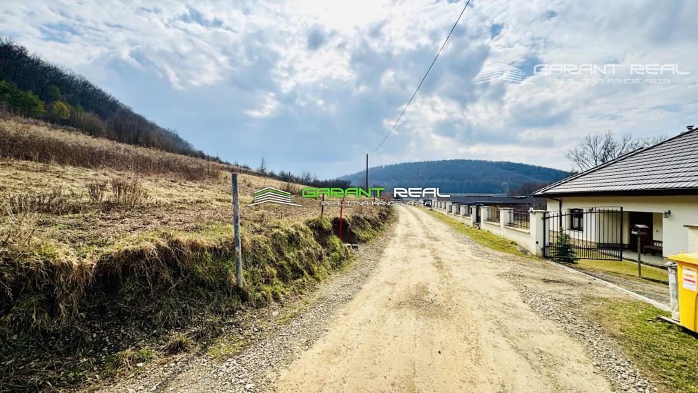 GARANT REAL - predaj stavebný pozemok 600 m2/ 2370 m2, Veľký Šariš, Kanaš