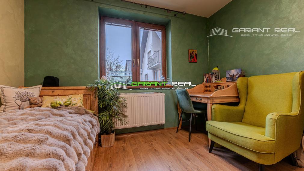 GARANT REAL - Rodinný dom v Záborskom – kvalitná tehlová stavba s krásnou záhradou a flexibilnou dispozíciou