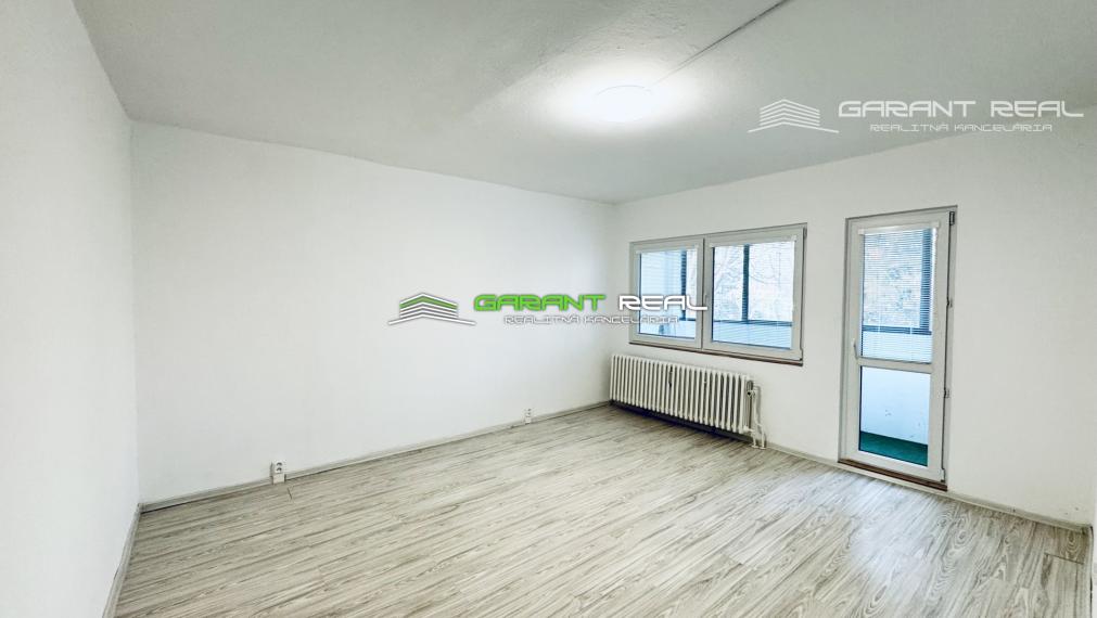 GARANT REAL - prenájom 3-izbový byt, čiastočne zariadený, 72 m2, s loggiou, L. Novomeského, Prešov - Sekčov