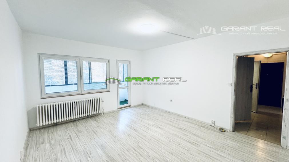 GARANT REAL - prenájom 3-izbový byt, čiastočne zariadený, 72 m2, s loggiou, L. Novomeského, Prešov - Sekčov