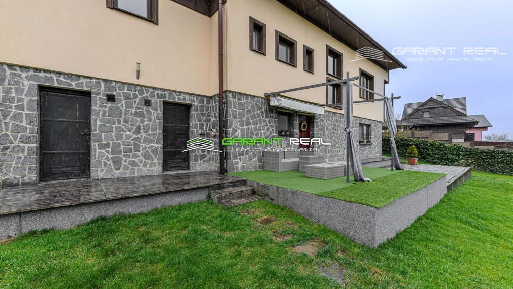 GARANT REAL - PRIESTRANNÝ TEHLOVÝ RODINNÝ DOM V TICHOM PROSTREDÍ S INVESTIČNÝM POTENCIÁLOM – PODHORANY