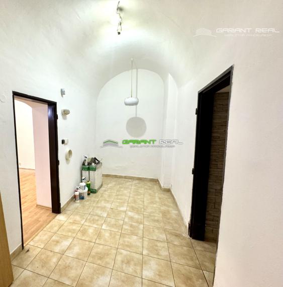 GARANT REAL - prenájom kancelársky priestor 60 m2, prízemie, Prešov, Hlavná ulica