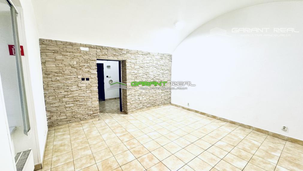 GARANT REAL - prenájom kancelársky priestor 60 m2, prízemie, Prešov, Hlavná ulica