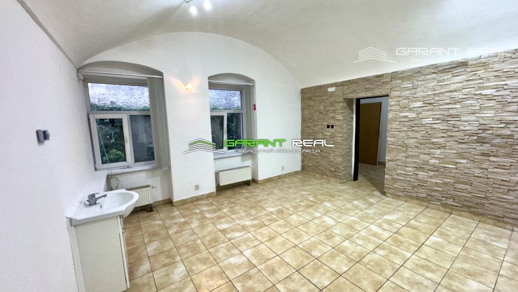 GARANT REAL - prenájom kancelársky priestor 60 m2, prízemie, Prešov, Hlavná ulica
