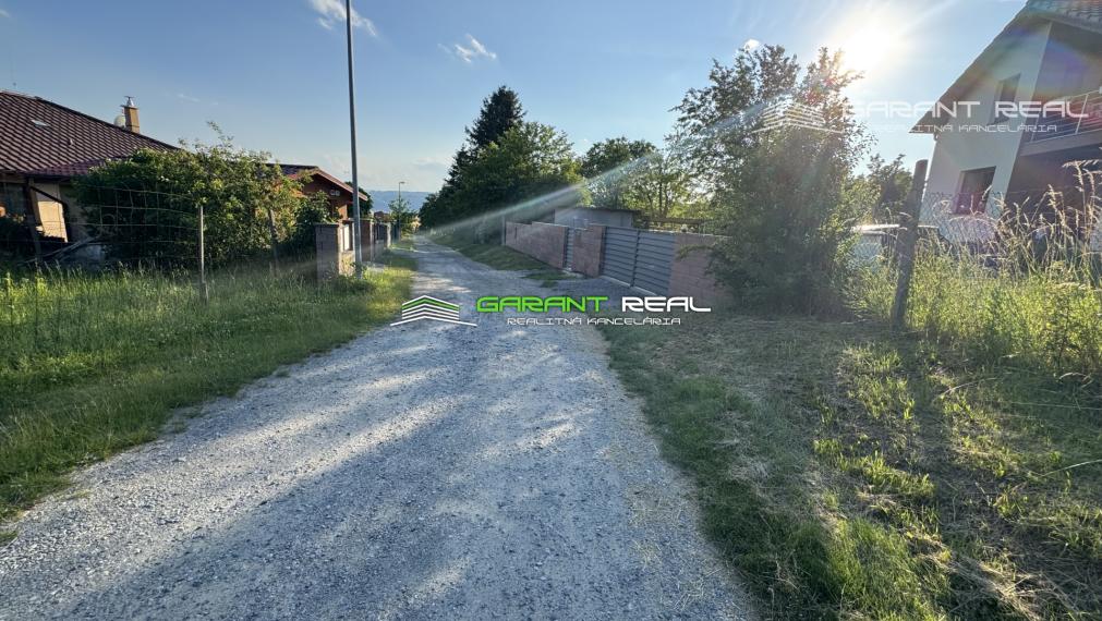 GARANT REAL - predaj stavebný pozemok 800 m2, všetky IS, Prešov, Šalgovík