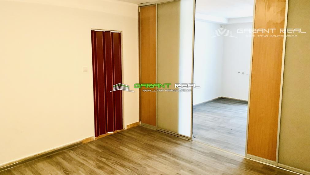 GARANT REAL - prenájom 2-izbový byt 68 m2, Železničiarska ulica, Prešov