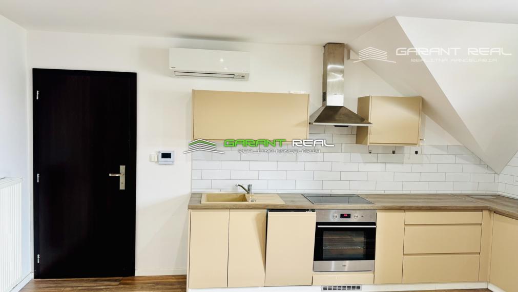 GARANT REAL -prenájom 2-izbový moderný, klimatizovaný byt so šatníkom, 50 m2, Prešov, širšie centrum, Bayerova ul.
