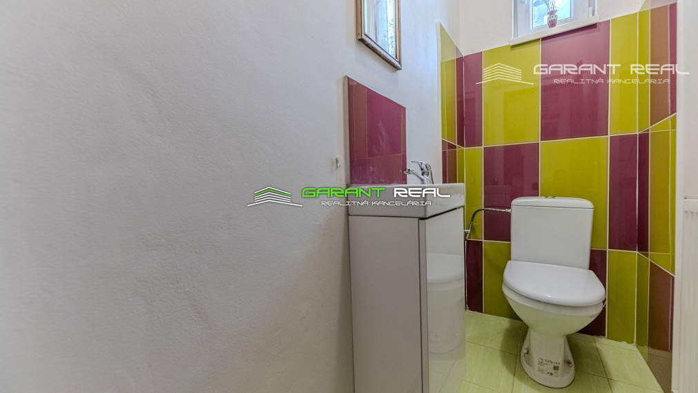 GARANT REAL predaj 5-izbový rodinný dom po rekonštrukcii, Prešov, širšie centrum, Železničiarska ulica