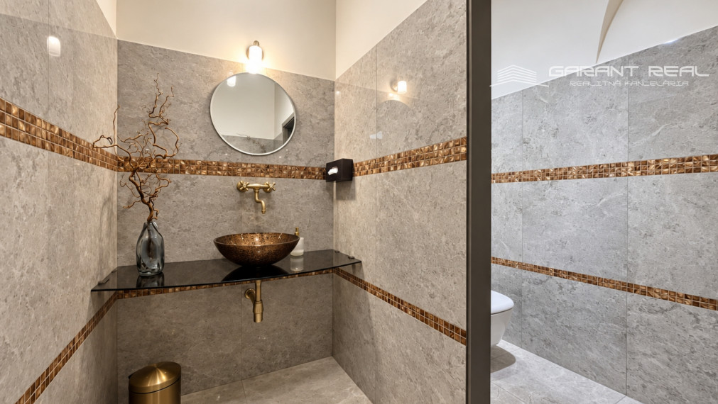 GARANT REAL - prenájom obchodno - kancelárske priestory, Hlavná ulica, 110 m2
