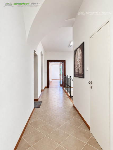 GARANT REAL - prenájom obchodno - kancelárske priestory, Hlavná ulica, 110 m2