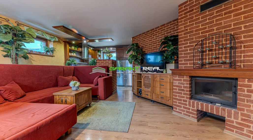 GARANT REAL - Rodinný dom v Záborskom – kvalitná tehlová stavba s krásnou záhradou a flexibilnou dispozíciou